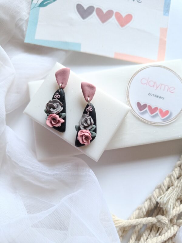 Floral Dream danglers