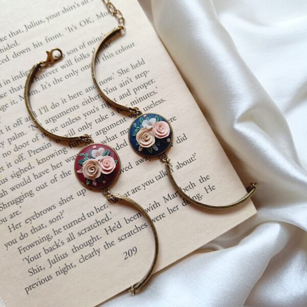 Vintage Floral Bracelet
