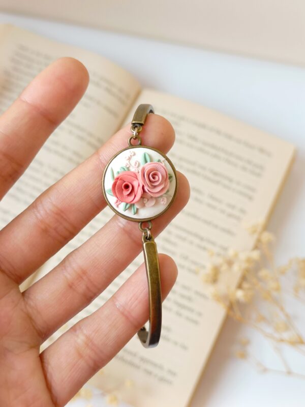 Vintage Floral Bracelet