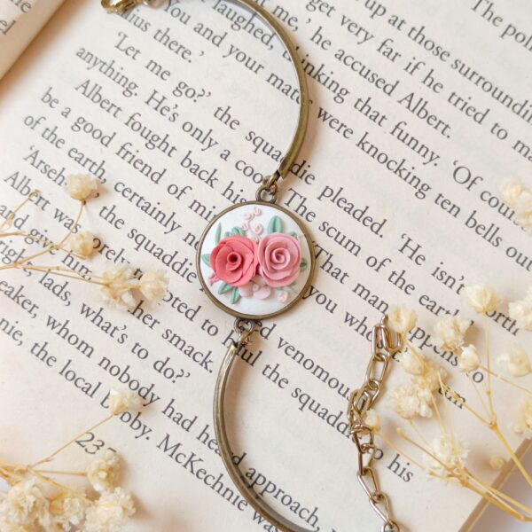 Vintage Floral Bracelet - Image 13