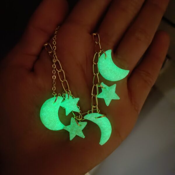 glow in the dark bracelet and pendant