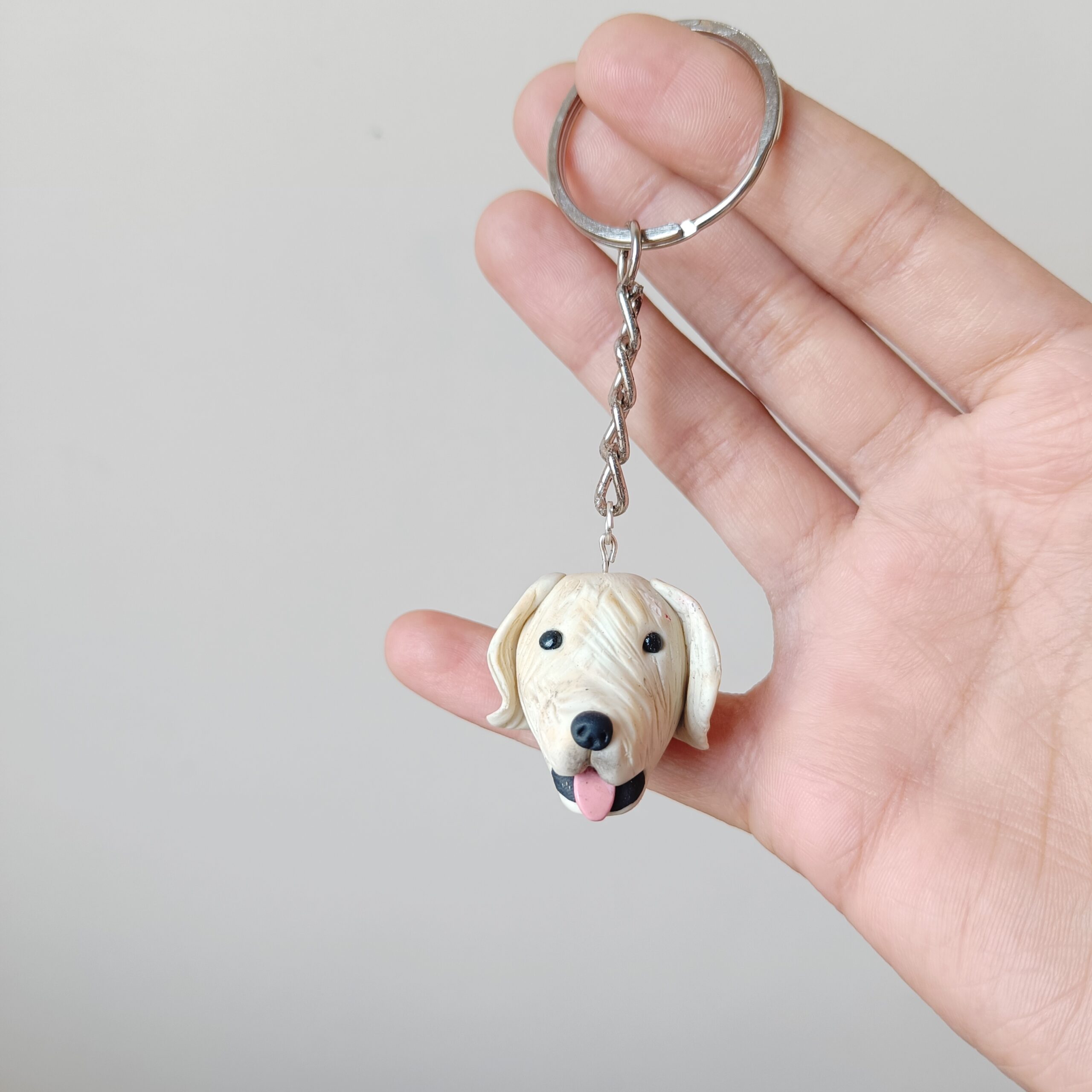 Dog deals face keychain