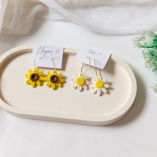 daisy sunflower earrings hoops