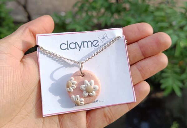 Quirky Flower Pendant - Image 6