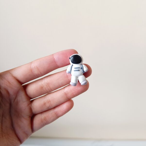 Astronaut Charm - Image 2