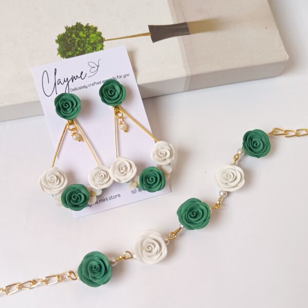 Rose Pearl Choker - Image 11