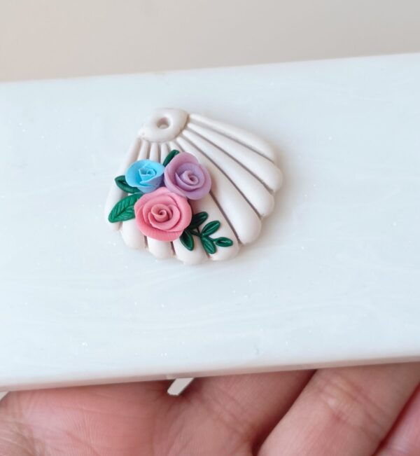 Thetis Floral Sea Shell Necklace