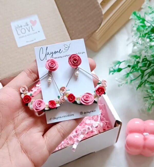 Flower Bouquet Pearl Hanging Earrings (Arch) - Image 3