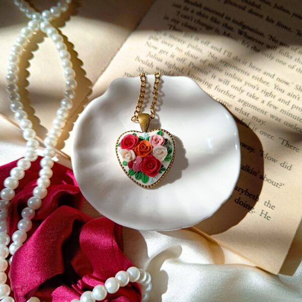 Queen of Hearts- Vintage Floral Pendant - Image 7