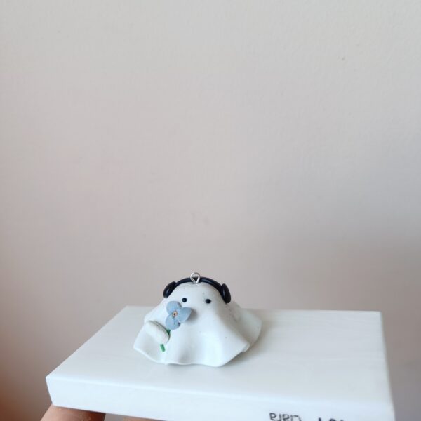 Shy Ghosty Keychain - Image 8