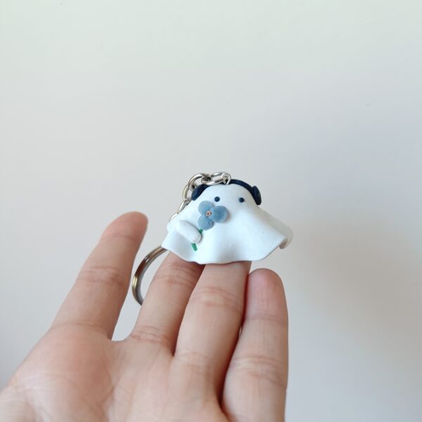 Shy Ghosty Keychain - Image 5