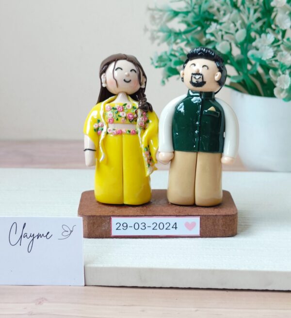 Mini Me – Clay Statue ( 2 People 1 base) - Image 3