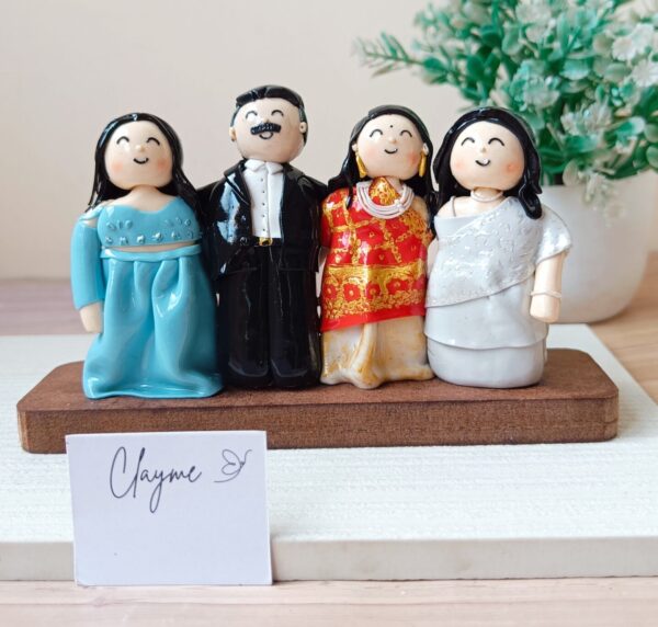Mini Me – Clay Statue ( 4 People 1 base) - Image 2