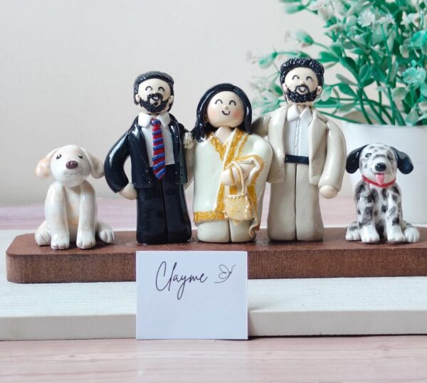 Mini Me – Clay Statue ( 3 People 1 base) - Image 4