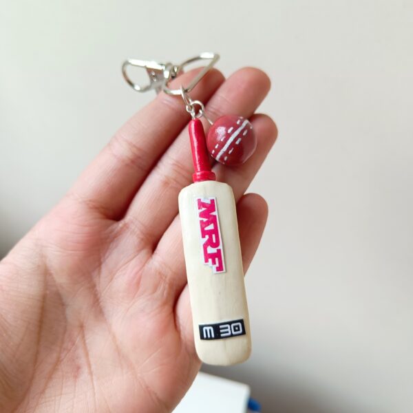 Cricket Bat and Ball Keychain - Image 7