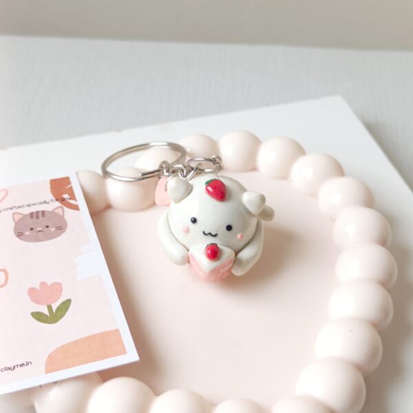 Strawberry Cat Keychain - Image 4