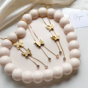 Golden Flutter Lustre Necklace