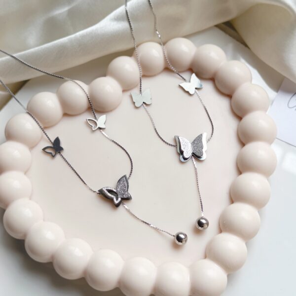 Silver Flutter Lustre Necklace - Image 4