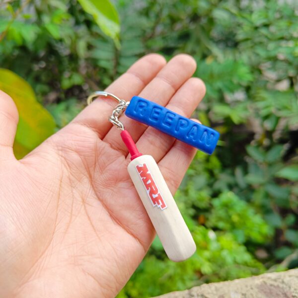 Cricket Bat and Ball Keychain - Image 4